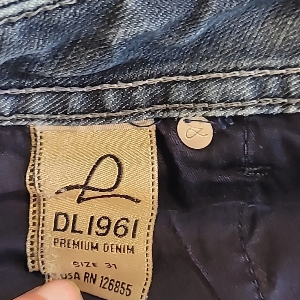 DL1961 Milano Boot Cut Jeans Low-rise - Picture 12 of 14